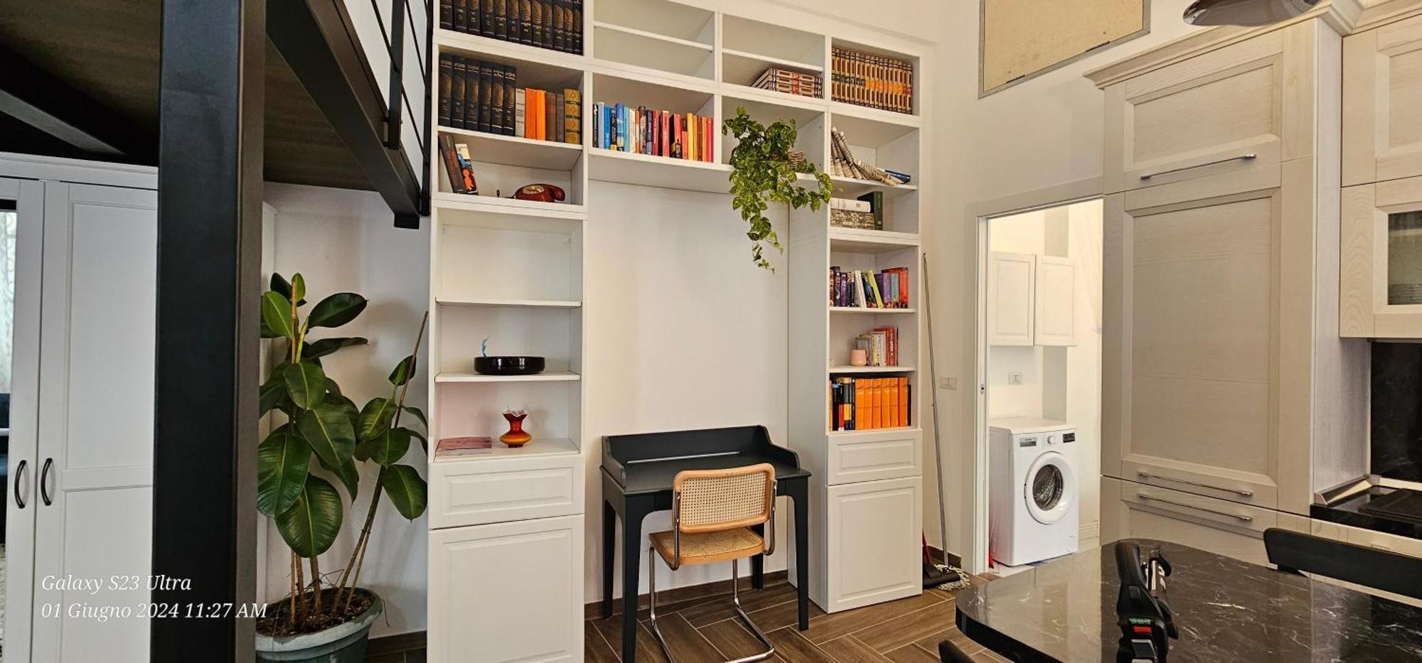 Stylish Duplex In The Heart Of - Navigli Bocconi Appartement Milaan